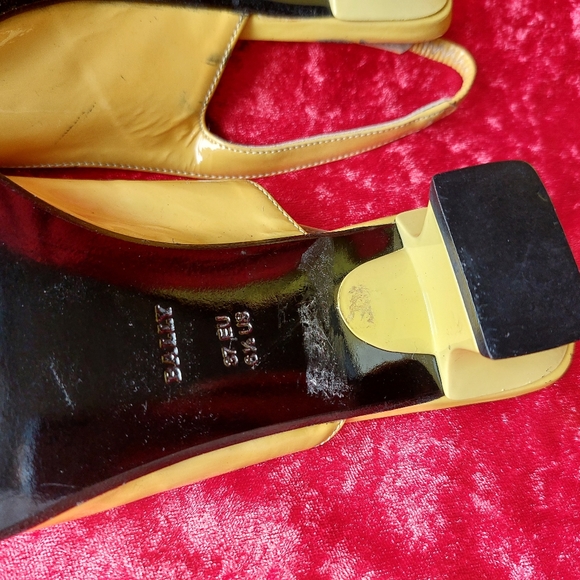 Vintage Shoes Women's by BALLY 37 EU 6 1/2 US Size Yellow Real Patent Leather π - Picture 12 of 16